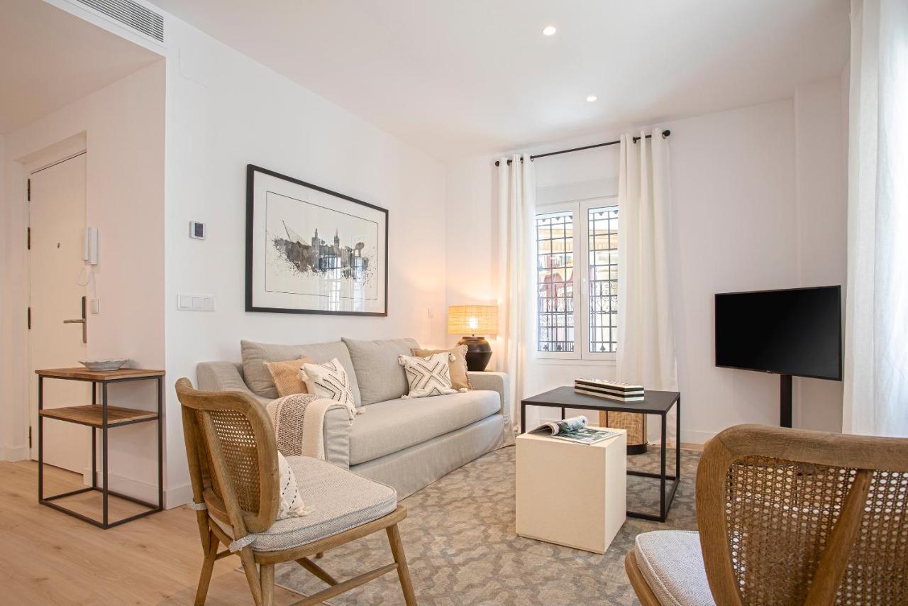 Genteel Home Aire Sevilla Exteriör bild